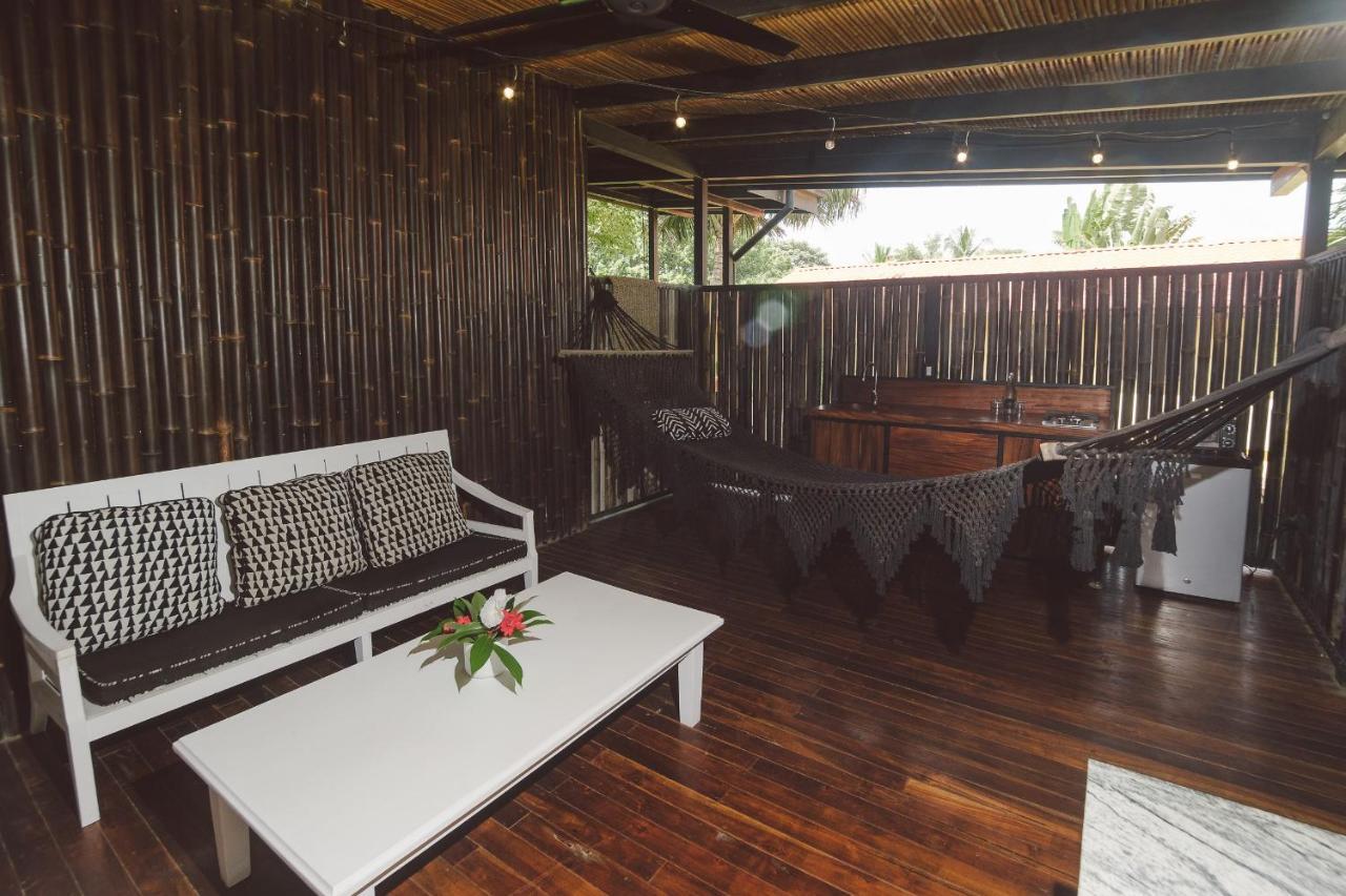 La Negra Surf Hotel Nosara Exterior photo